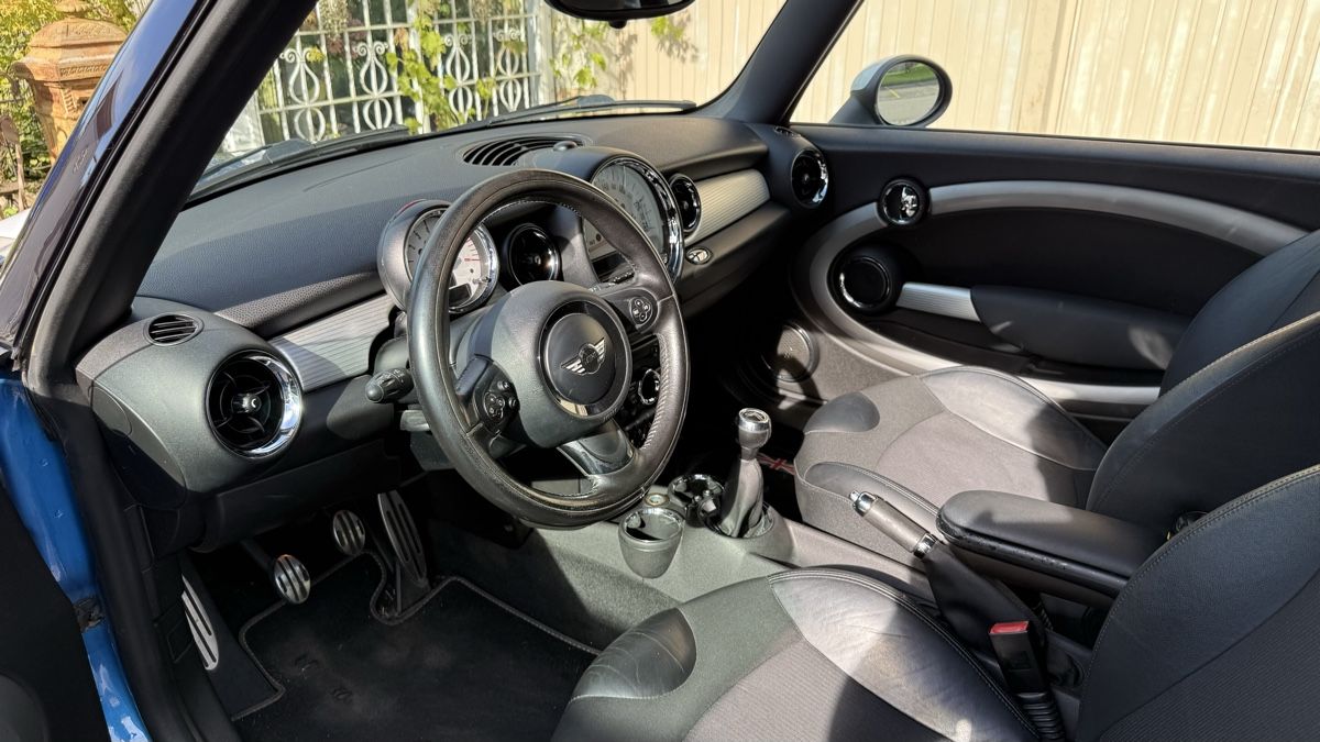 Mini Autos: Mini Cooper S MFK 2025 – Gebraucht aus Dübendorf von LK08 7