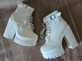 🆕 Chunky Plateau Boots - 36 - Weisse Schnür-Stiefeletten