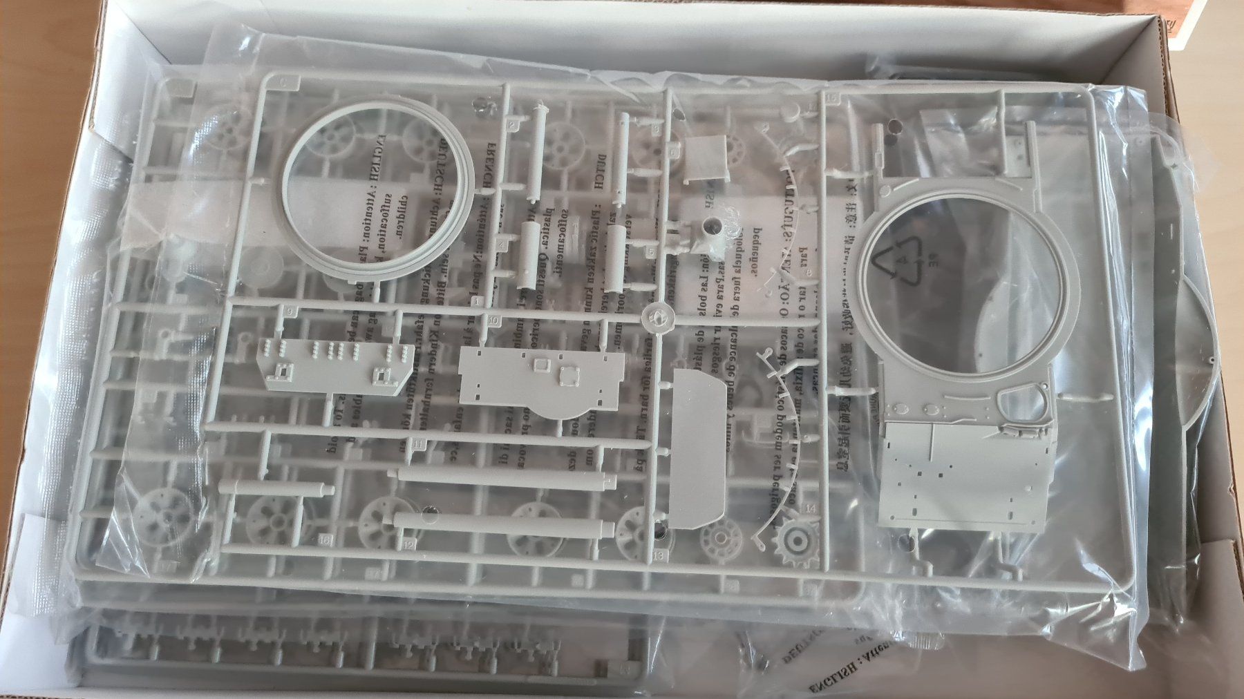 Kit di modellismo & Modellini statici: 1:35 T-62 Mod. 1962 - Trumpeter 00376 – Nuovo (secondo la descrizione) da Bassersdorf venduto da jackbmw 4