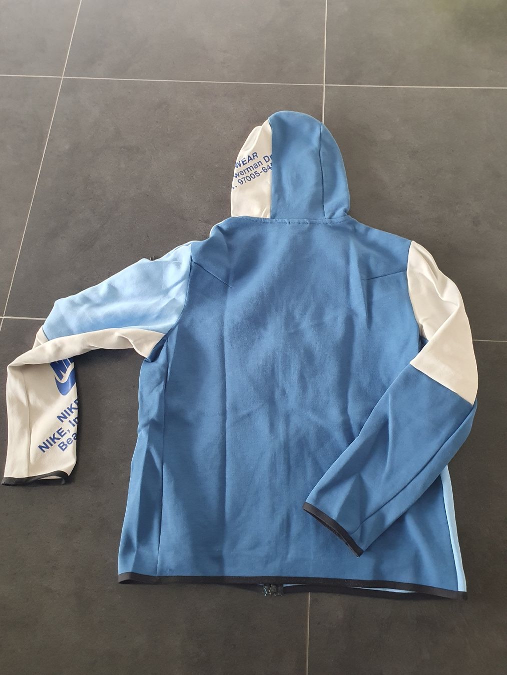 Nike Giacche: Nike Tech Fleece im L – Usato da Rubigen venduto da puma1975 2