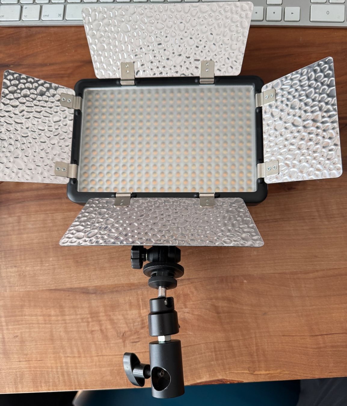 Godox Lampade: Godox Led-Leuchte 308c II – Usato da Zürich venduto da Harrys2
