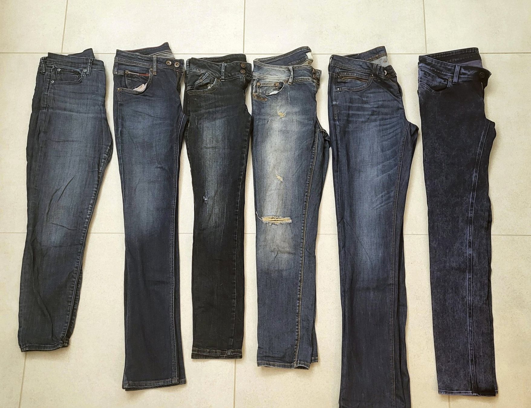 Jeans: 41x Damenjeans und -hosen – Gebraucht aus Lugano von Mavvatteloapesca 2
