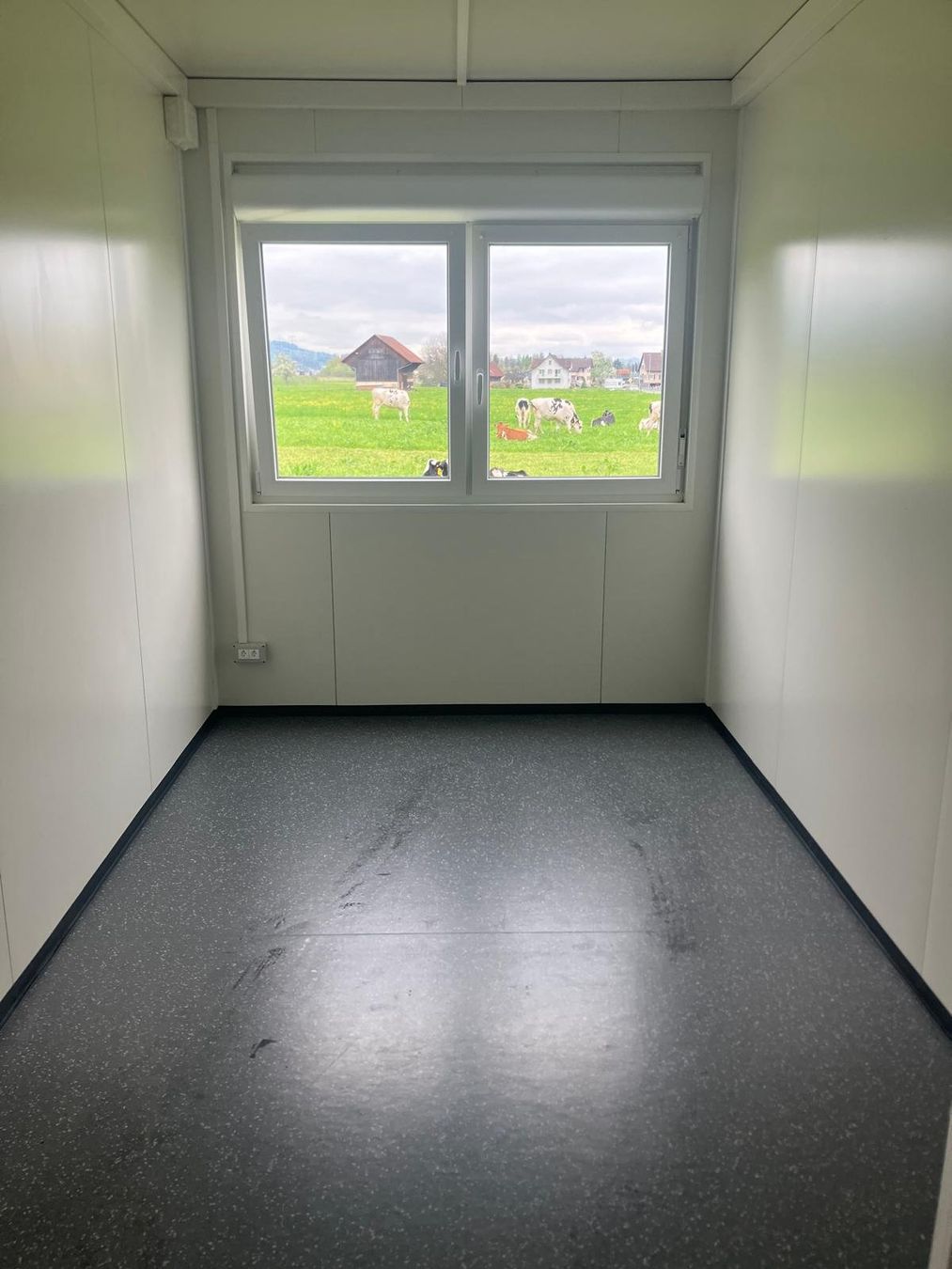 Conteneurs de construction: Container, Wohncontainer, Provisorium, tiny house – D'occasion à Galgenen par contdeluxe 6