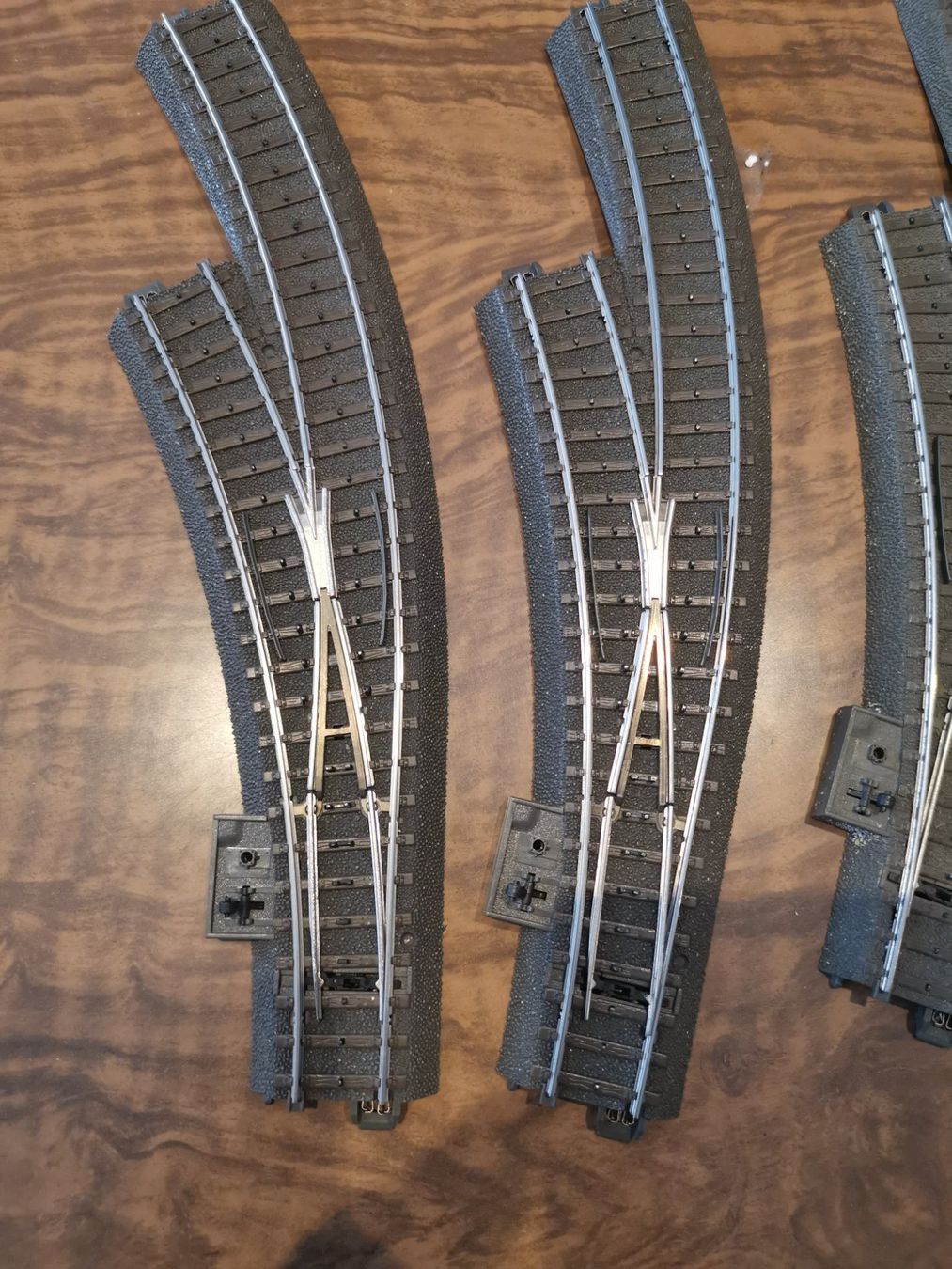 Märklin Modellini di ferrovie: 4x Märklin - Bogenweiche links – Usato da St. Margrethen SG venduto da tribeli98 2
