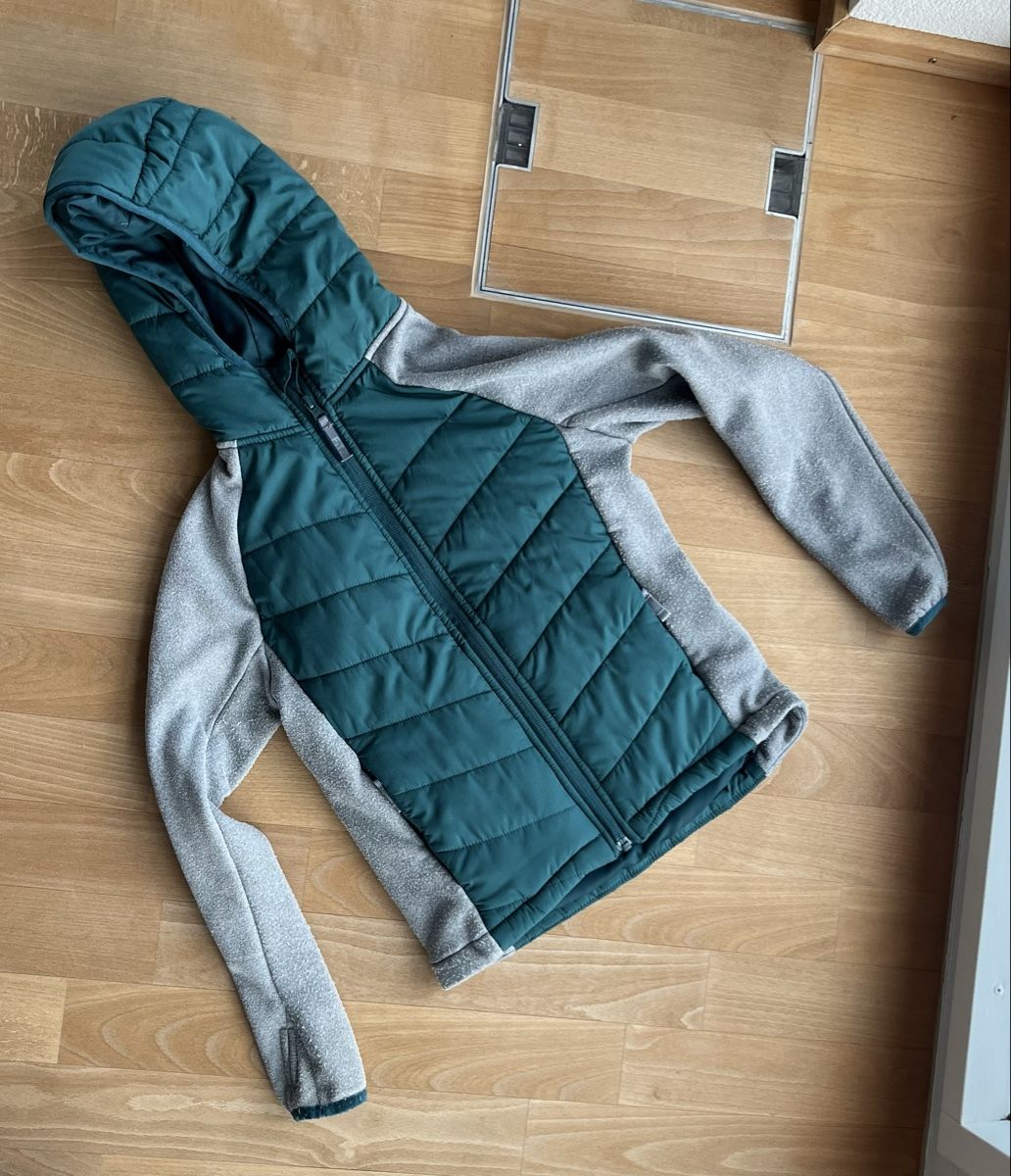 Giacche & Cappotti: Fitz Übergangsjacke mit Kapuze, Gr. 128/134 – Usato da Merlischachen venduto da alpeva