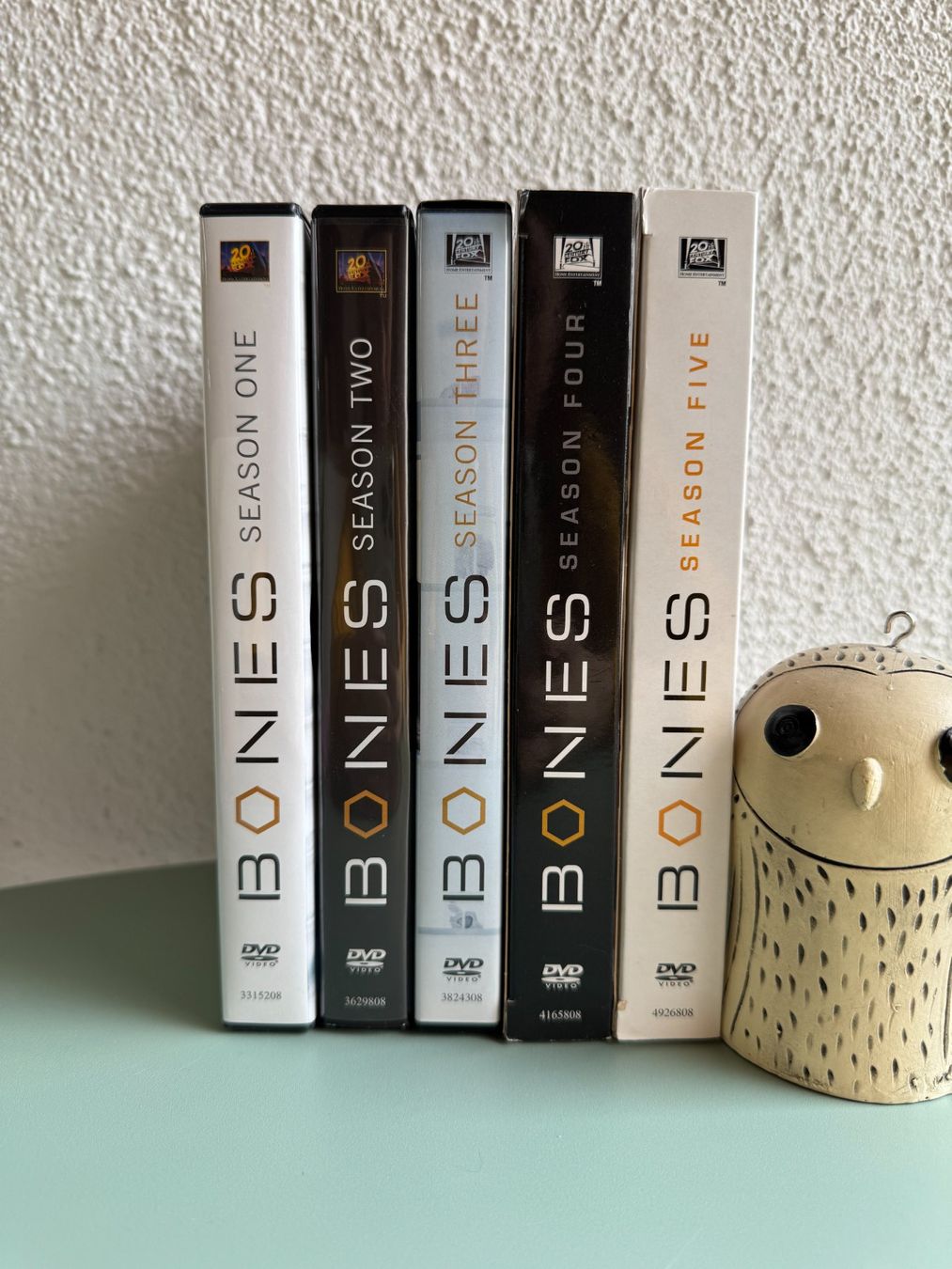 Alle DVDs: Bones die Knochenjägerin Staffel 1 2 3 4 & 5 – Neu (gemäss Beschreibung) aus Kägiswil von Jindujune