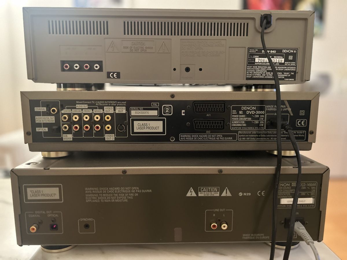 Denon Sistemi audio & multimediali: Denon CD/Tape/DVD Player Champagner – Difettoso da Bern venduto da Carhead 1