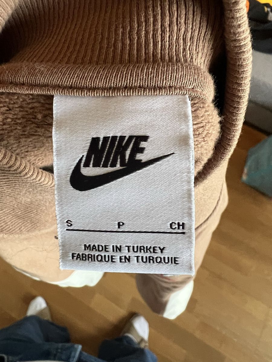 Nike Pulls & Sweat-shirts: Nike Zip-up – D'occasion à Seedorf BE par lor_tc6x 1