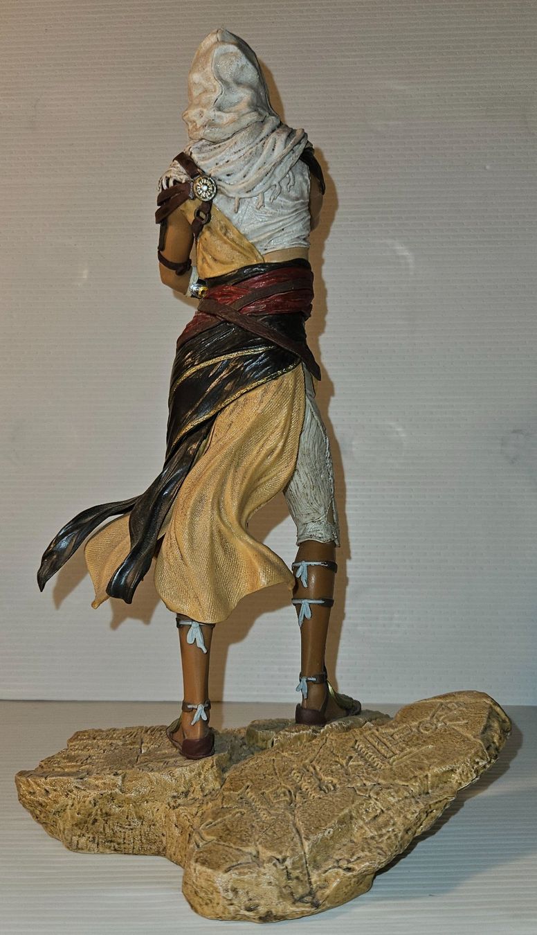 Statuette: Assassin's Creed Figur Aya – Usato da Münchenstein venduto da vitalfit 2