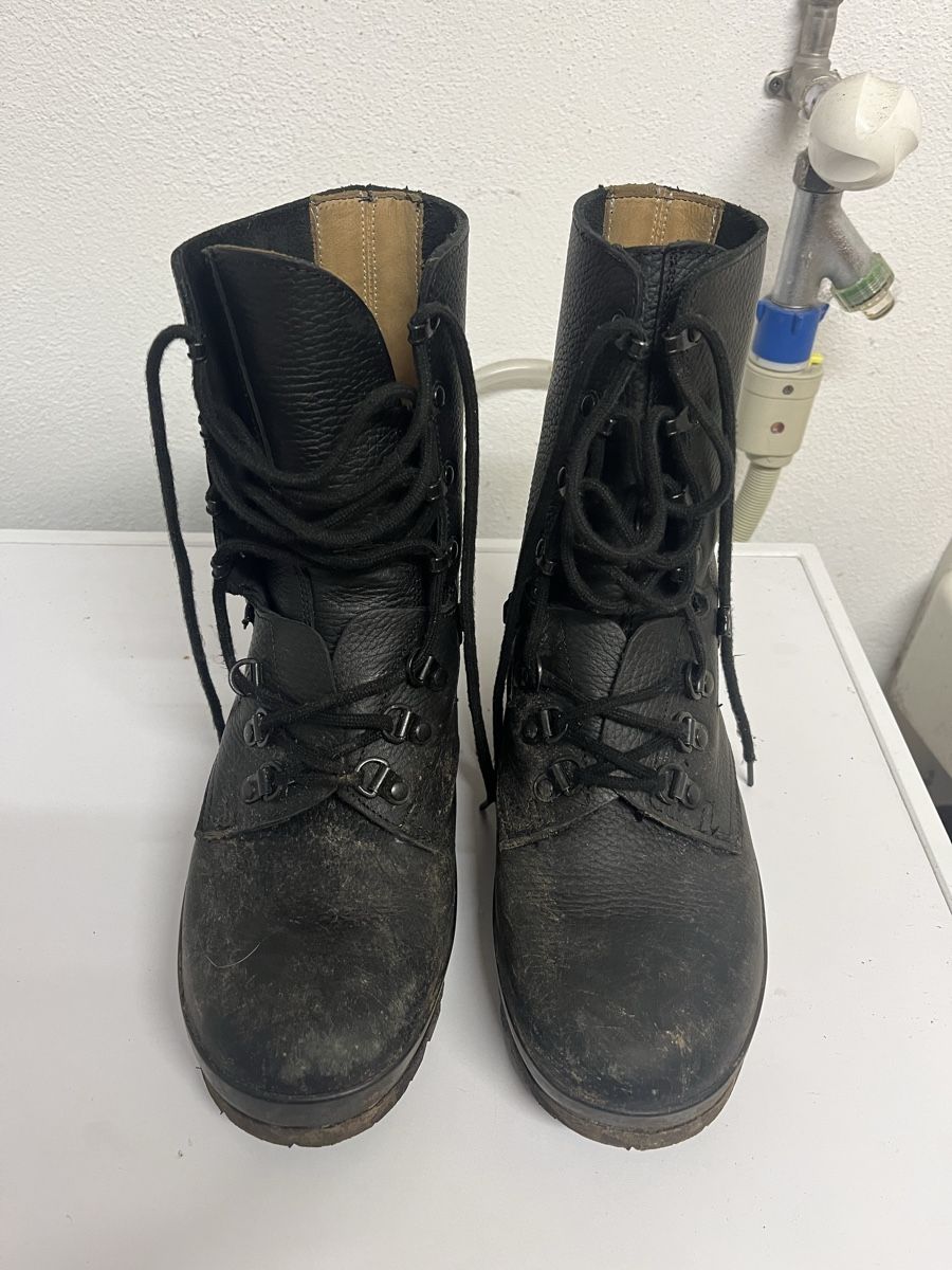 Schweizer Armee Scarpe da uomo: Schweizer Armee Kampfstiefel – Nuovo (secondo la descrizione) da Rheineck venduto da CS992000