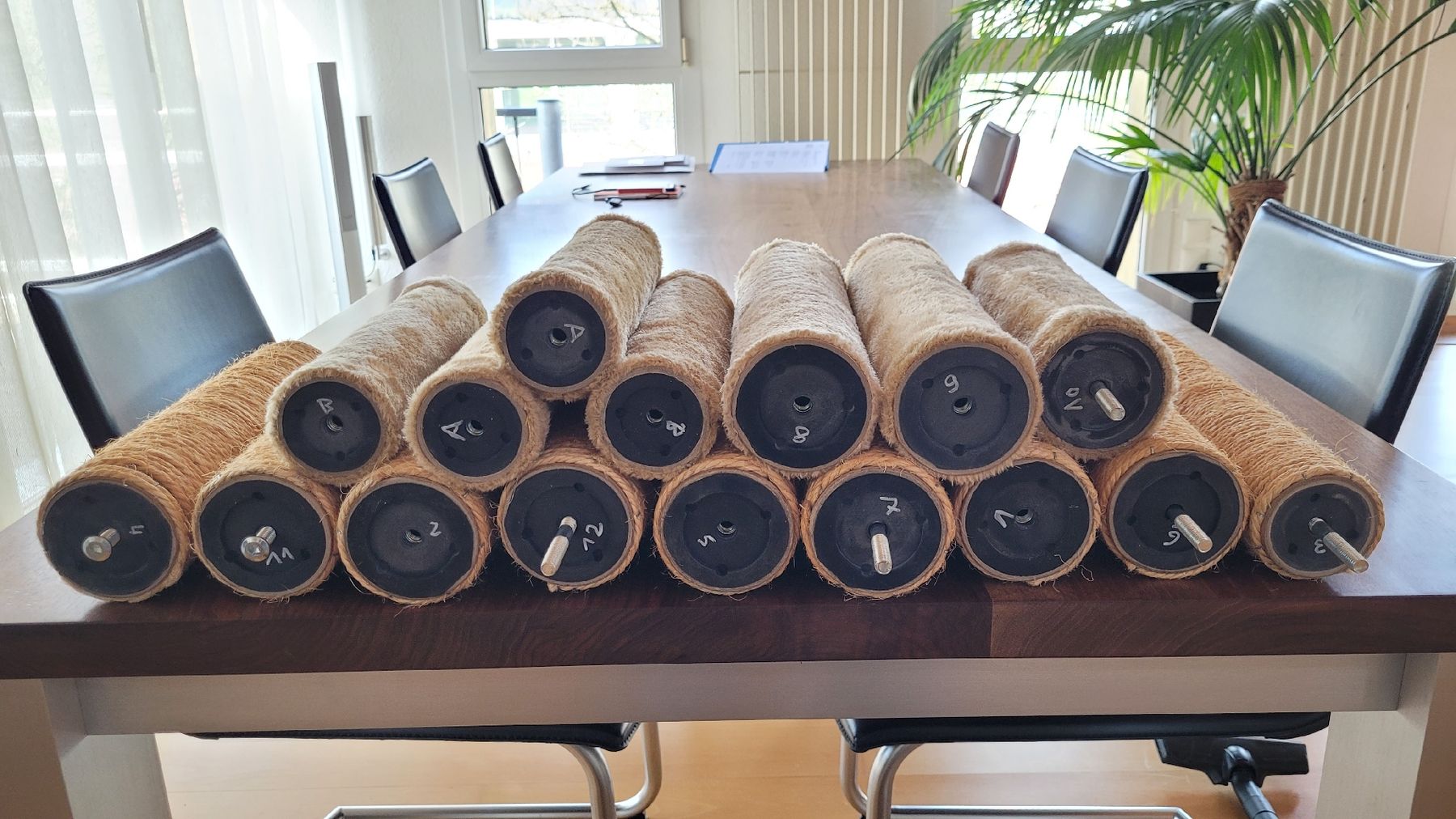 Katzenbaum - Kratzbaum: Grosser Kratzbaum, Beige, Top Zustand! – Gebraucht aus Wangen an der Aare von Manumech 6