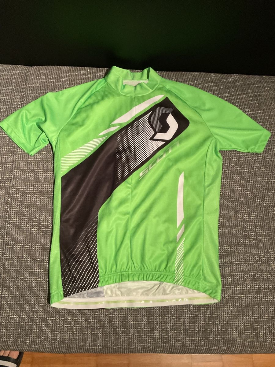 Maillots de corps & Pantalons: Velokleiderpaket 10 Teile – D'occasion à Magden par Karo129 7