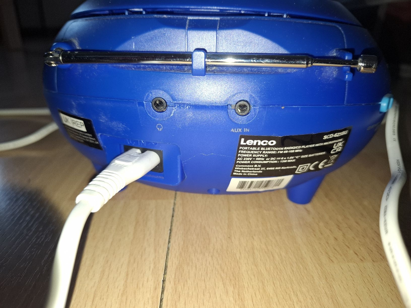 Lenco Radios: CD-Player Radio Lenox blue gebraucht – Gebraucht aus Wil ZH von makler03 3