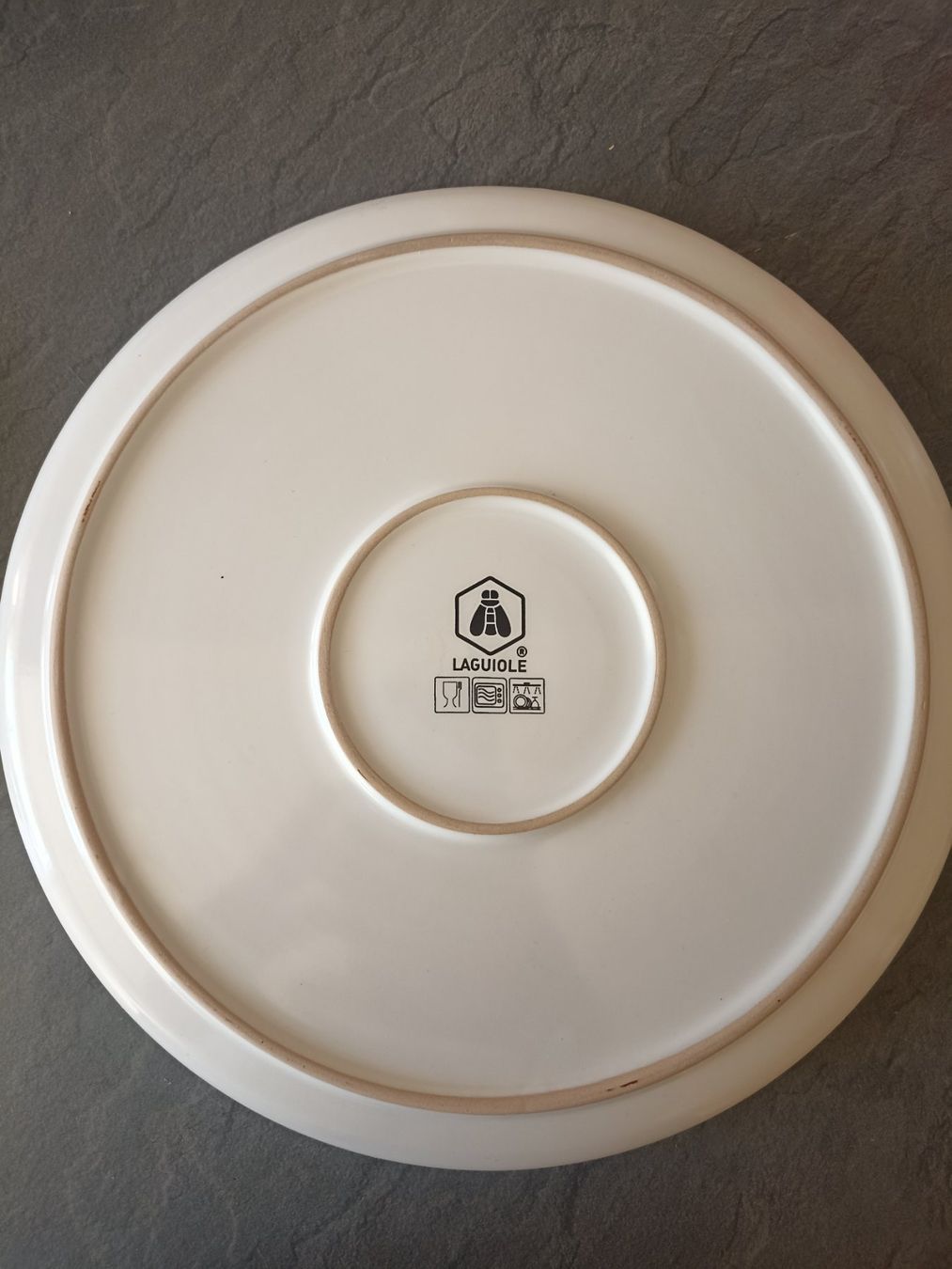 Set di piatti: Service de table 18 pièces (assiettes) – Usato da Morges venduto da cla_vx8d 4
