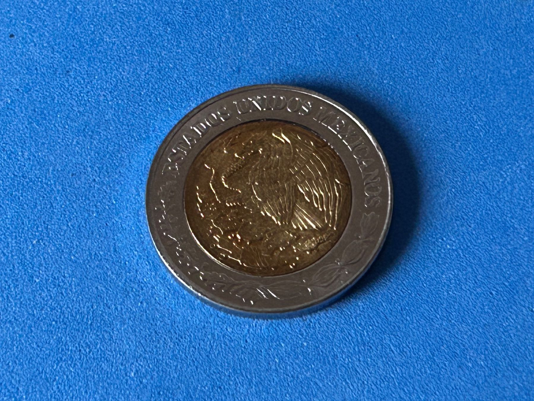 Tutti le monete: Mexico - 1 Peso 2013 – Usato da Corcelles NE venduto da AJKader 1