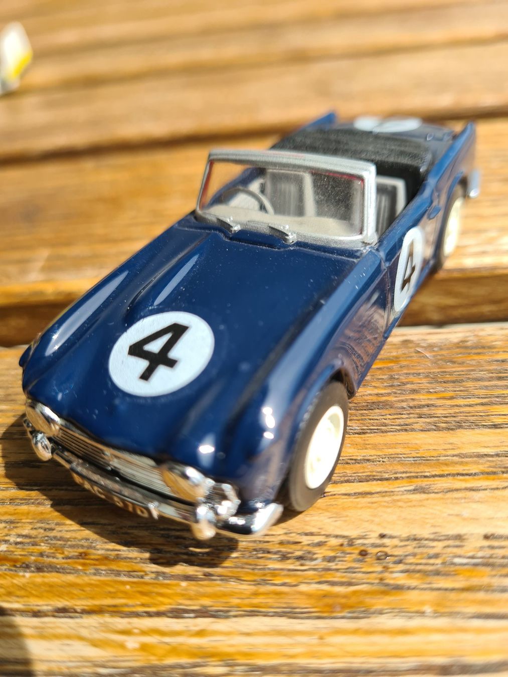 Dinky Toys Modellini d'auto: DINKY TOYS Triumph TR 4A IRS – Usato da Basel venduto da Solarbebop 3