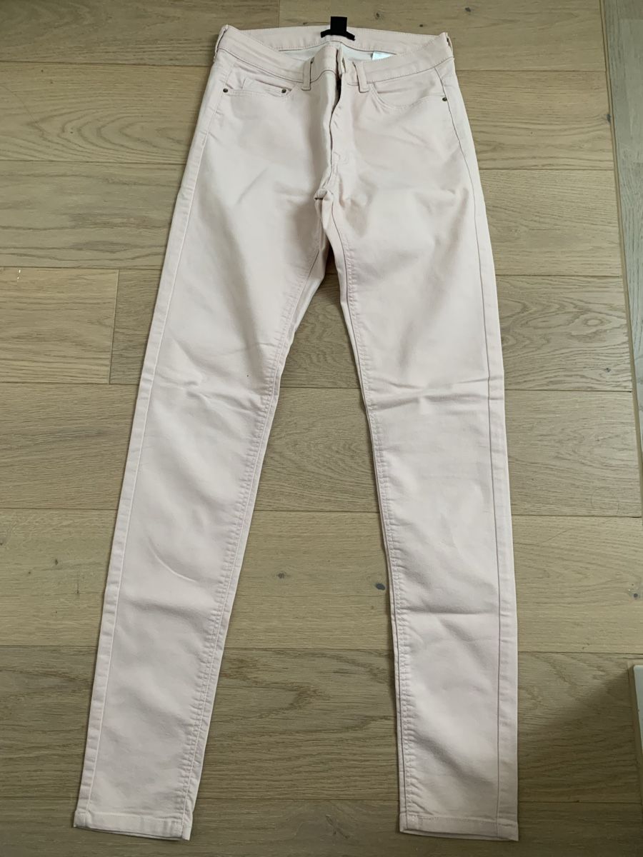 H&M Jeans: Damen Hose H&M Gr. 36 – Gebraucht aus Urdorf von lil_bw7r