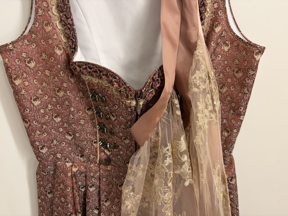 Krüger Vestiti: Dirndl – Nuovo (secondo la descrizione) da Rothenburg venduto da 5eleven5 2