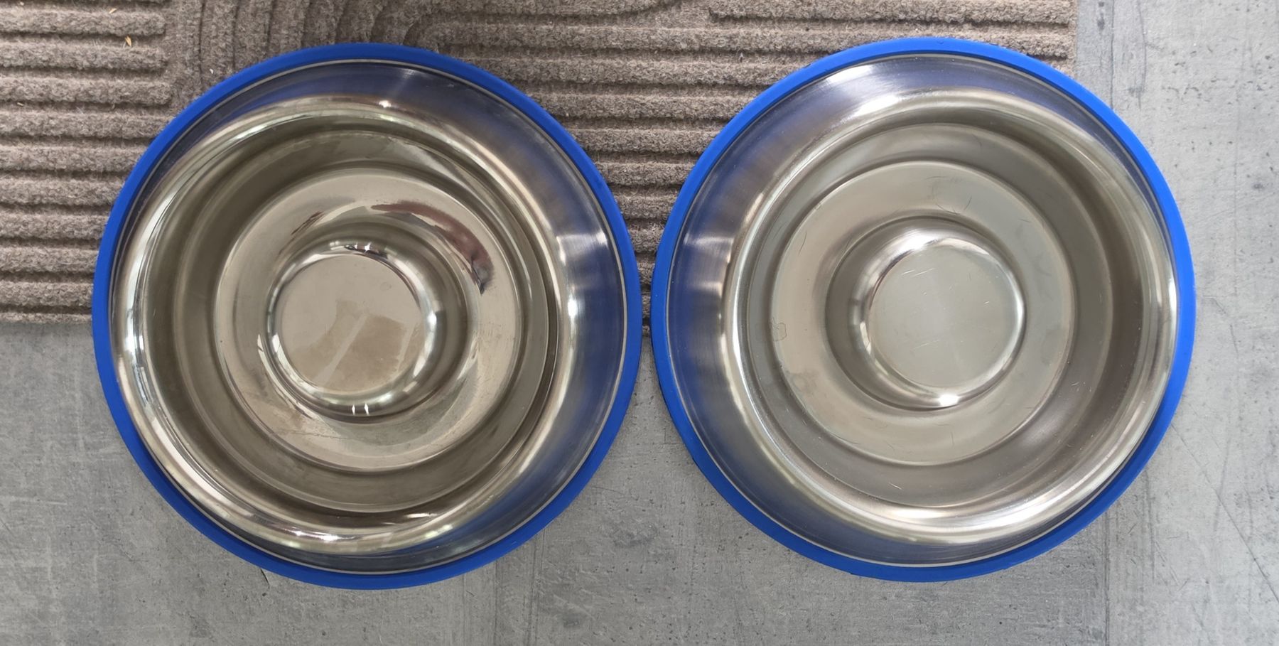 Coupes: 2 gamelles  – D'occasion à Eschert par SoS_Tilt_and_Co