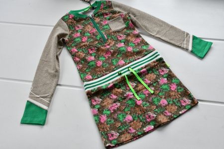 SALE !neu Kleid von Julliette gr. 140