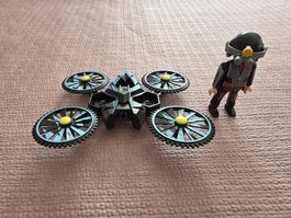 Figurine et drone Playmobil en très bon état pour l'été ☀️