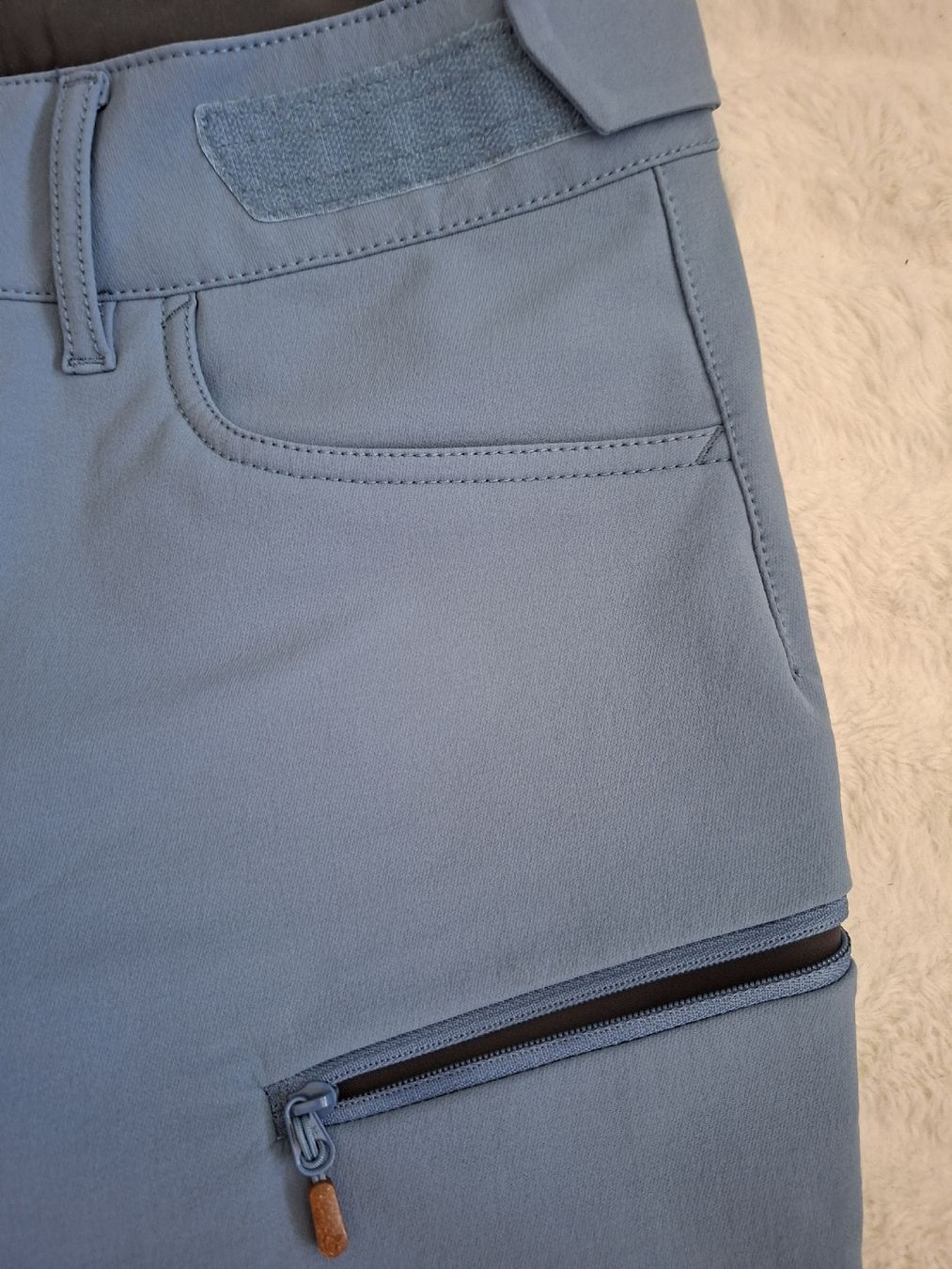 Norrøna Pantaloni: Pantalon Norrøna Svalbard Softshell, Taille S – Usato da Renens VD venduto da ser_j2fn 9