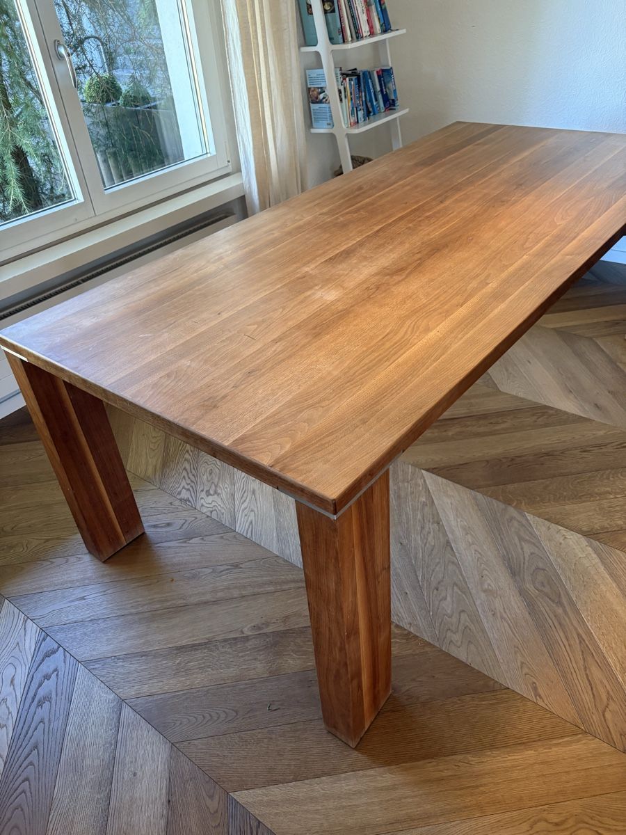 Tavoli: Esszimmertisch Holzlook – Usato da Wettswil venduto da koebi2009