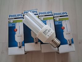 4 X SPARLAMPE 15 WATT PHILIPS E 27