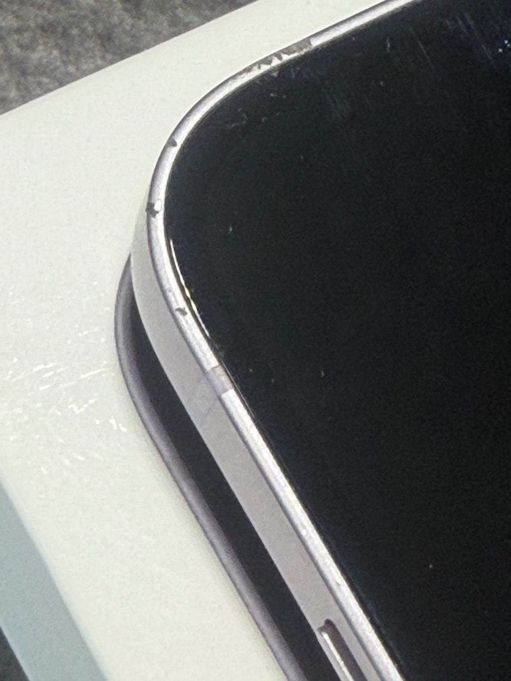 Apple Telefoni cellulari / Smartphones: iPhone 14 128 Gb purple – Usato da Tavannes venduto da tacha2503 2