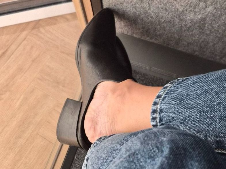 Chaussures femmes: Chic Black Leather Mules from Steve Madden – D'occasion à Maur par Sofi___