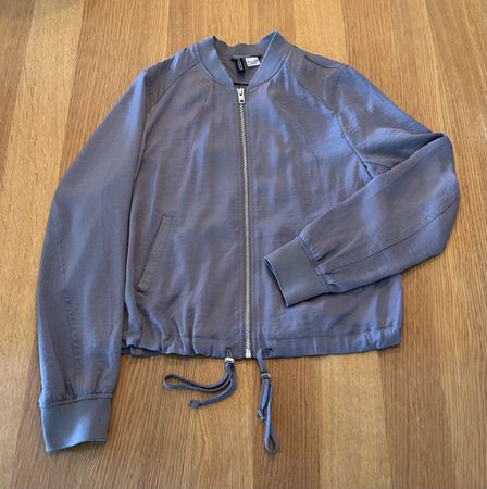 H&M dünne Jacke Gr. 34 Grau