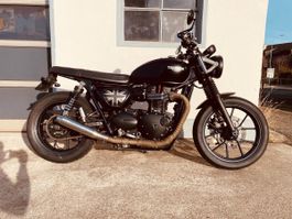 Triumph Street Twin 900
