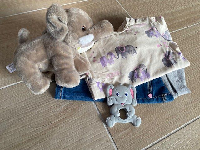 Kleiderpakete & -sets: mega herziges, neues Baby Set Gr. 56 "Elefäntli" – Neu (gemäss Beschreibung) aus Staufen von Nasli 5