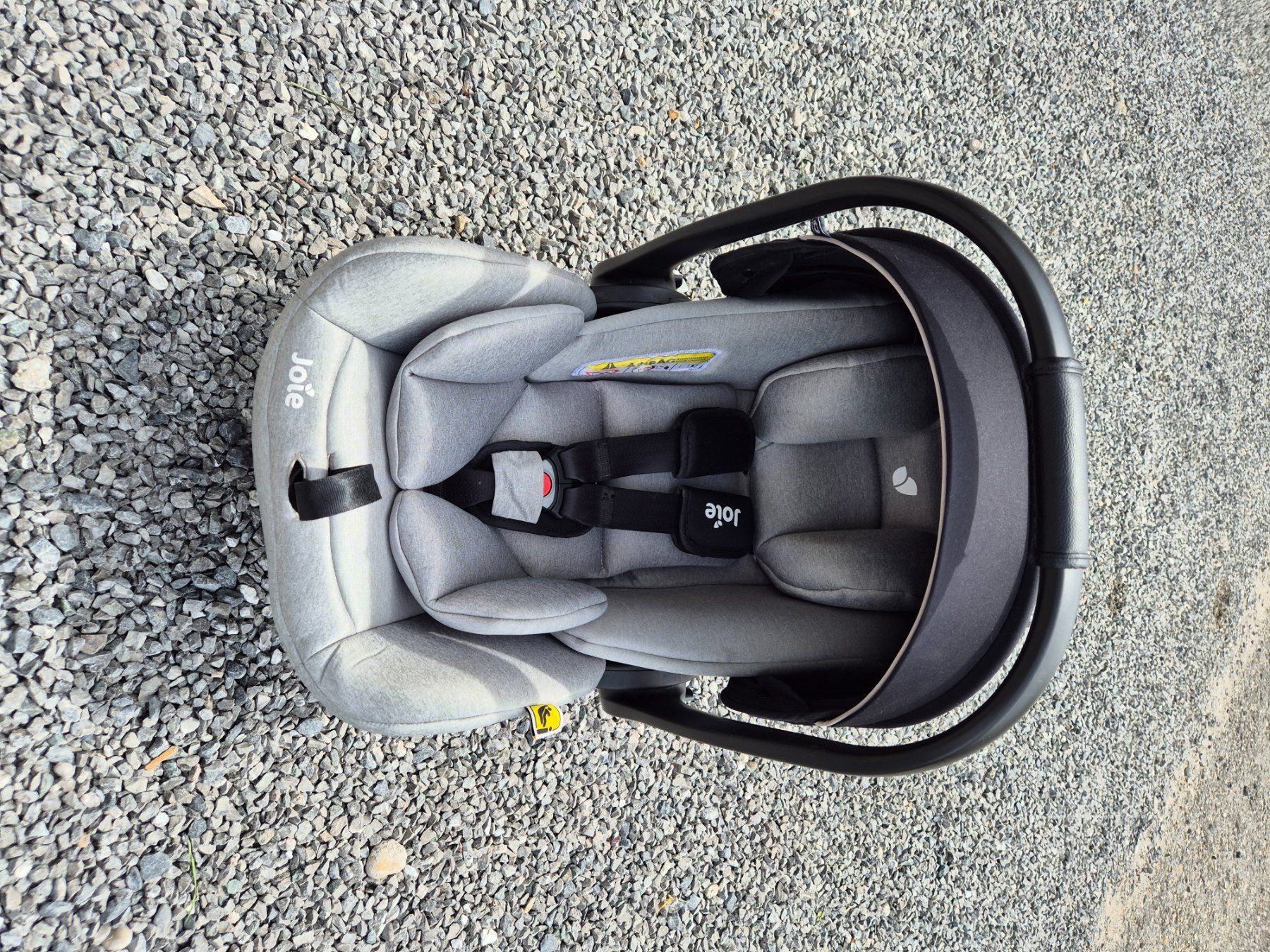 Joie Seggiolini per auto: Joie Babyschale mit Isofix-Basis – Usato da Walzenhausen venduto da rac_2pk2 3