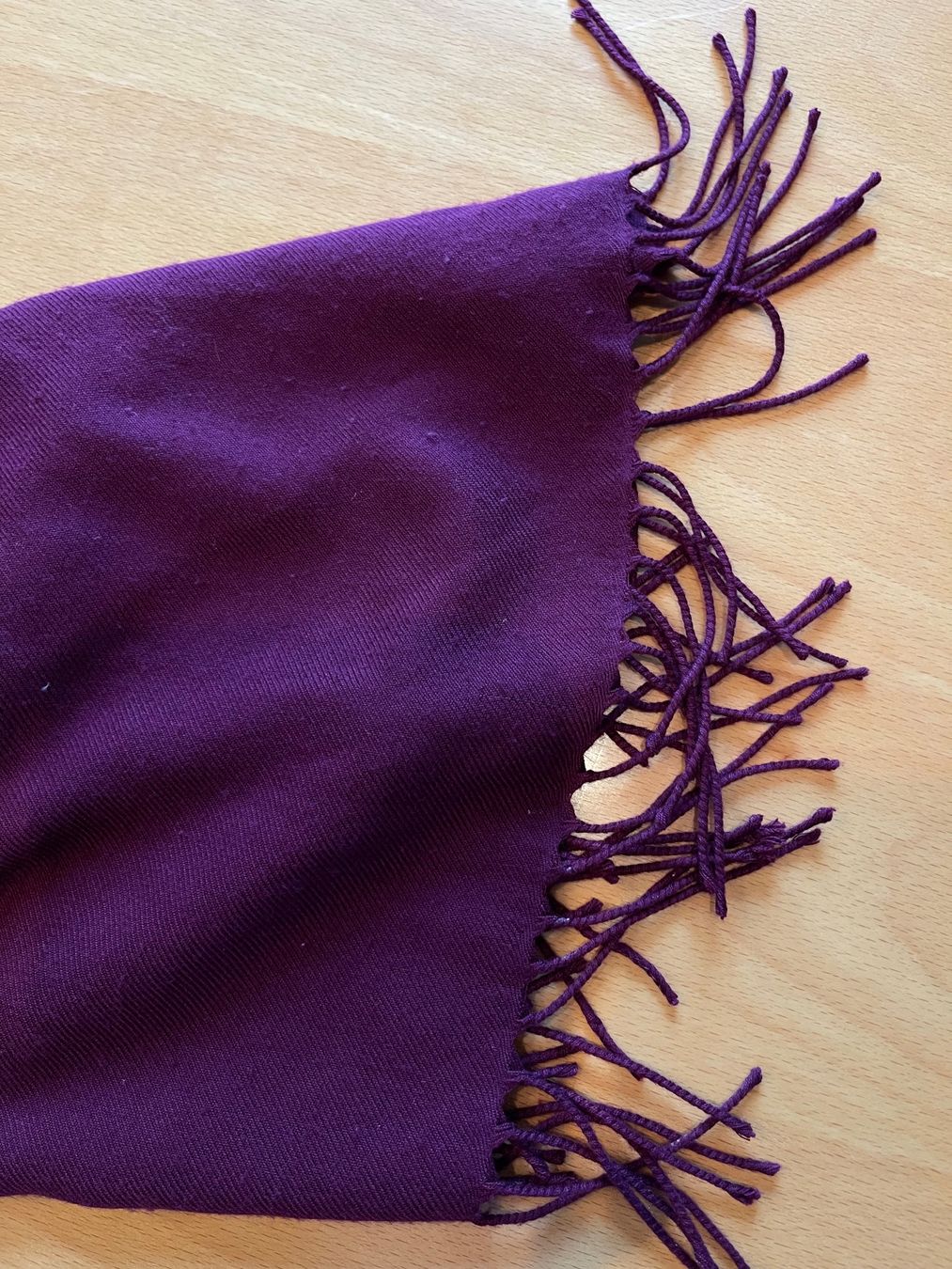 Foulard & Sciarpe: Pashmina Schal bordeauxfarbig mit Fransen – Usato da Winterthur venduto da 1956ingi 3