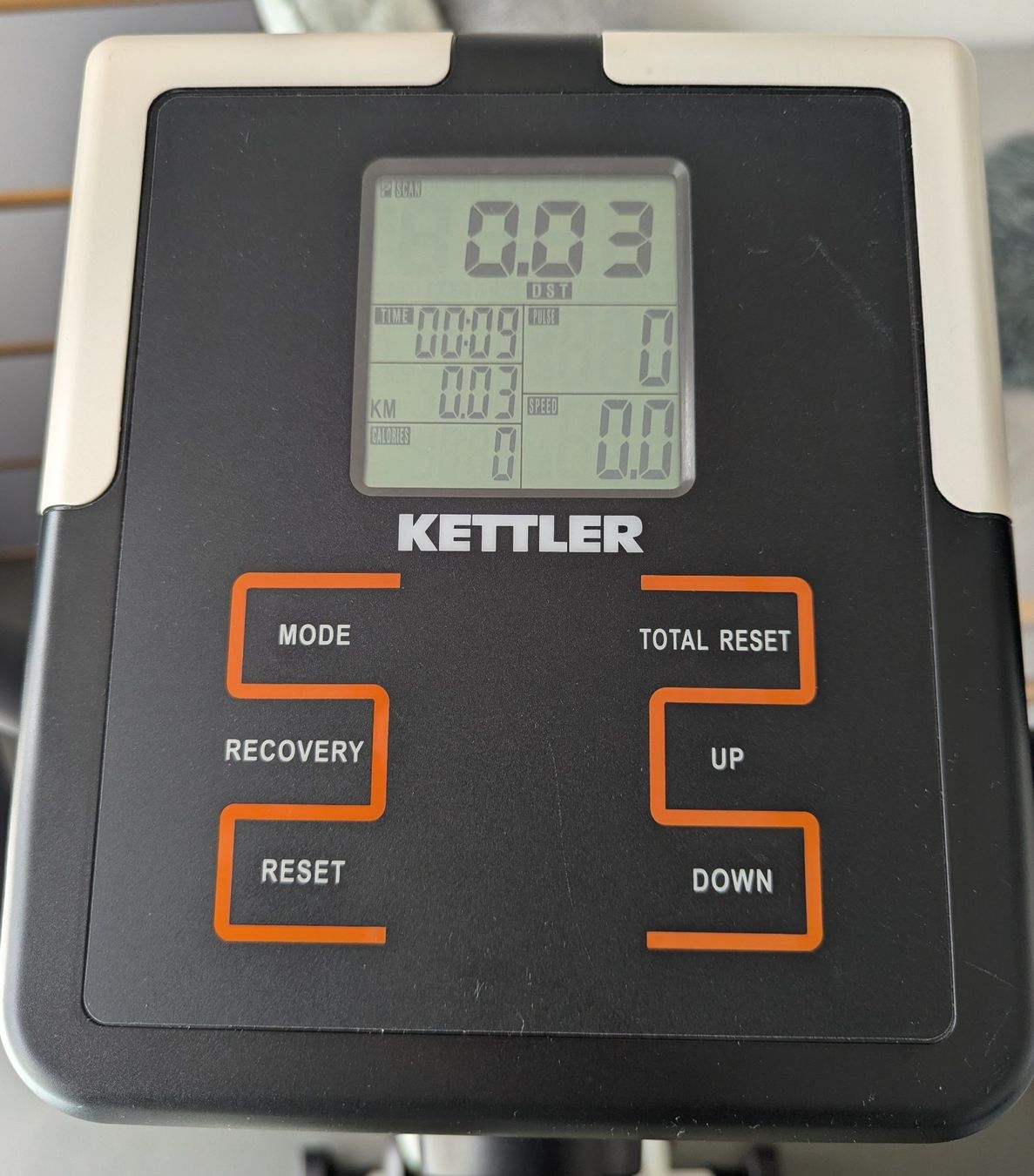 Kettler Hometrainer: Crosstrainer Kettler Verso-109 – Usato da Buttikon SZ venduto da Frangipani20 2