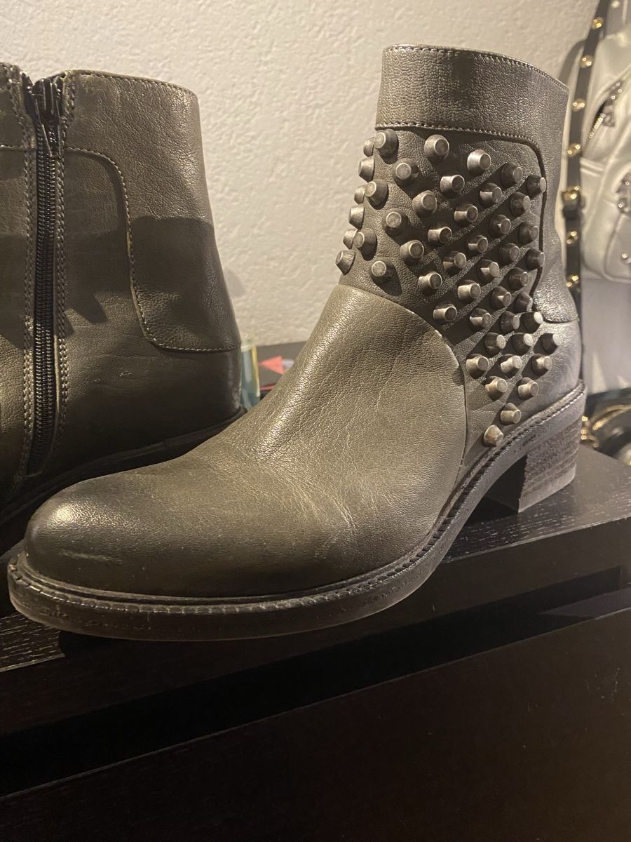 Scarpe da donna: Vic Damen Stiefeletten – Usato da Laupen BE venduto da ole_l8gg