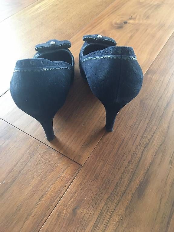 Navyboot Scarpe da donna: Tolle Schuhe von Navyboot, 37 1/2 – Usato da Wollerau venduto da luxury_82 2