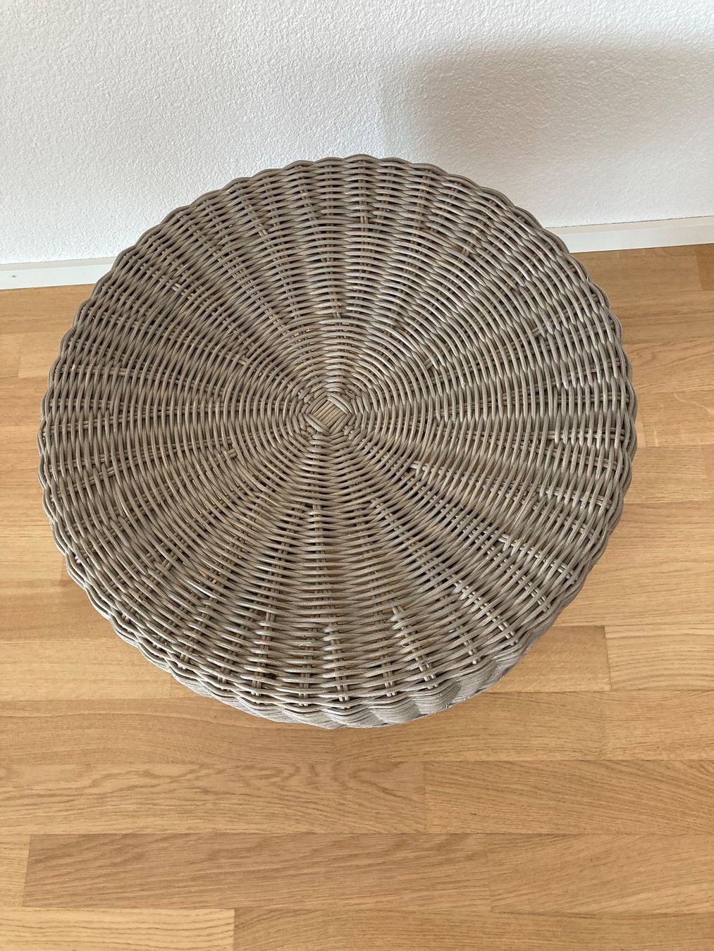 Ikea Sgabelli: Rattan Hocker IKEA – Usato da Steffisburg venduto da haryco2 1