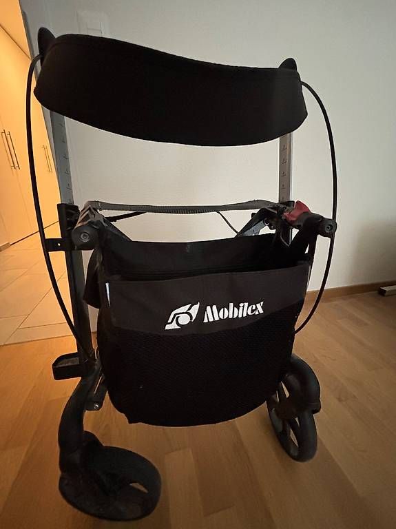 Ausili per la deambulazione: Rollator höhenverstellbar – Usato da Jona venduto da Nimbe 3
