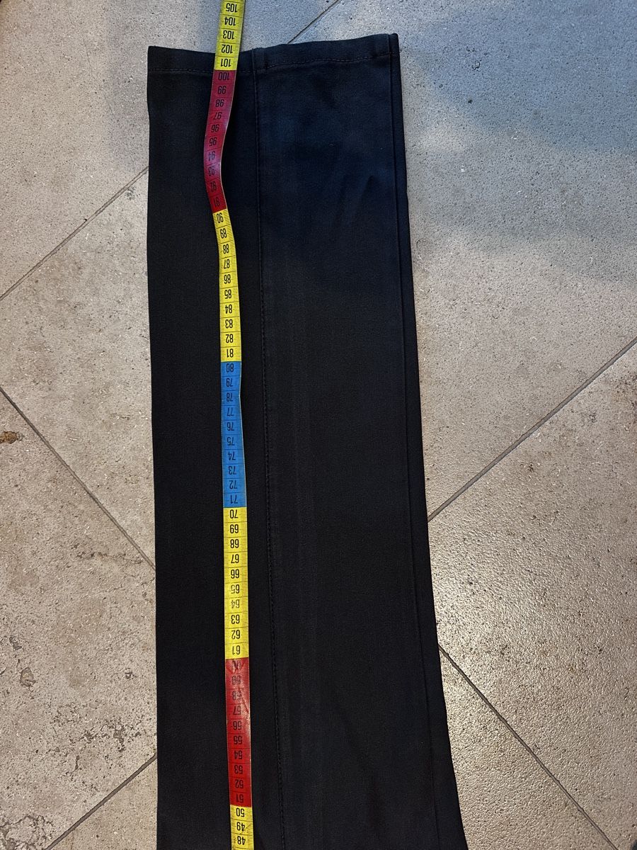 Gerry Weber Pantaloni: Schwarze Gerry Weber SlimStyle Hose Gr. 40 – Usato da Buchs SG venduto da Sunie 2