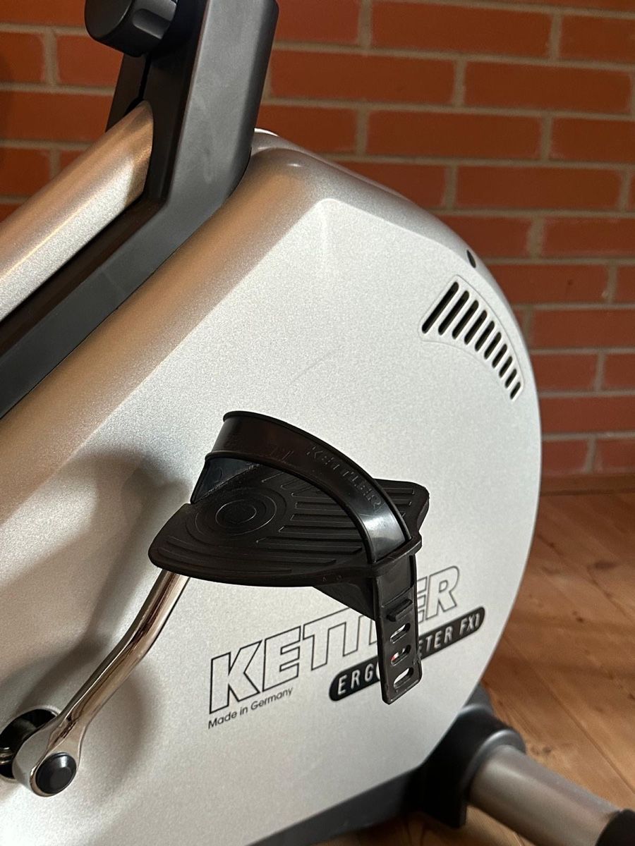 Kettler Vélos d'appartement: Kettler Ergometer FX1 Heimtrainer gebraucht – D'occasion à Thayngen par Szippi 4