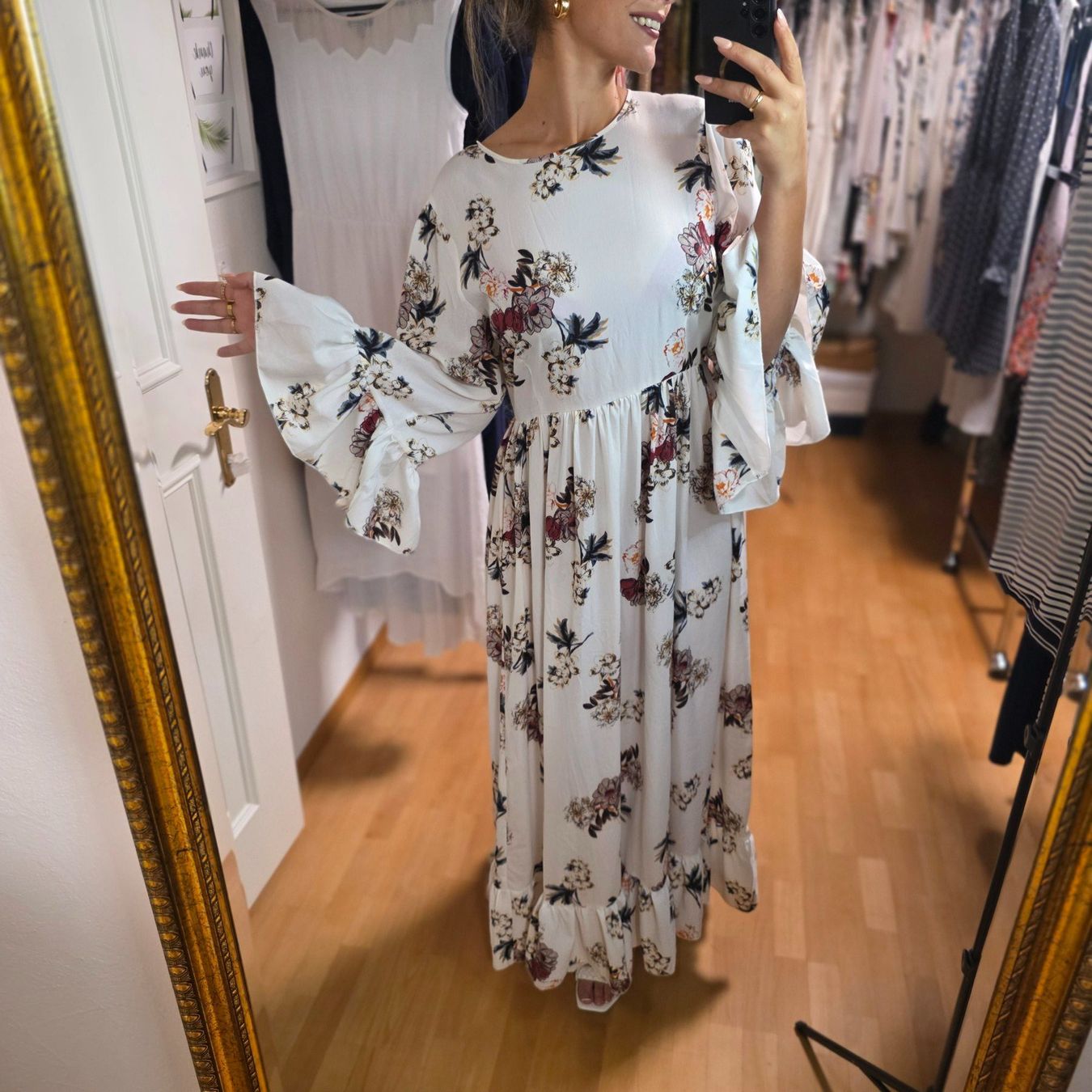 Boohoo Vestiti: Weisses Maxikleid mit Blumenmuster, Grösse 40 – Nuovo (secondo la descrizione) da Wald ZH venduto da CapLux 7