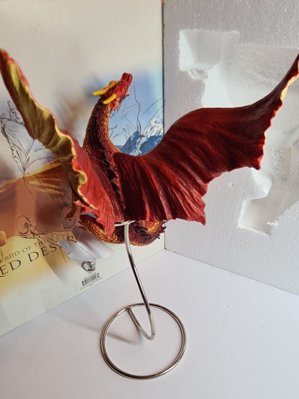Statuette: The Tudor Mint, fliegender Roter Drache – Usato da Aesch BL venduto da pri_fp8t 7
