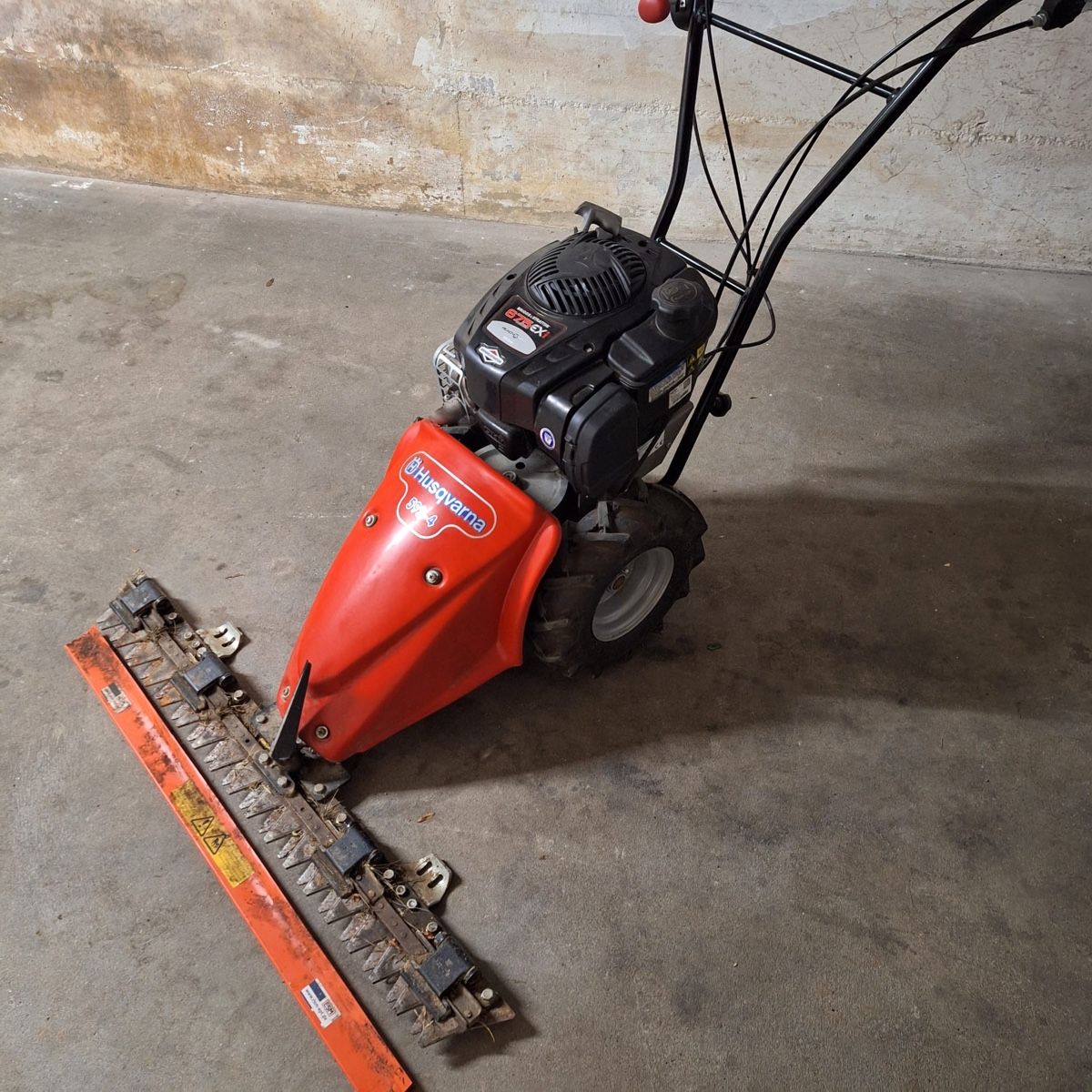 Husqvarna Tagliaerba: Balkenmäher Husqvarna  – Difettoso da Winterthur venduto da odo_t75f 7