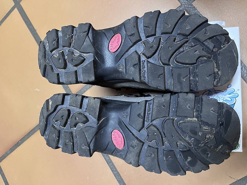 Herrenschuhe: Wanderschuhe  – Gebraucht aus Subingen von BUELL69 2