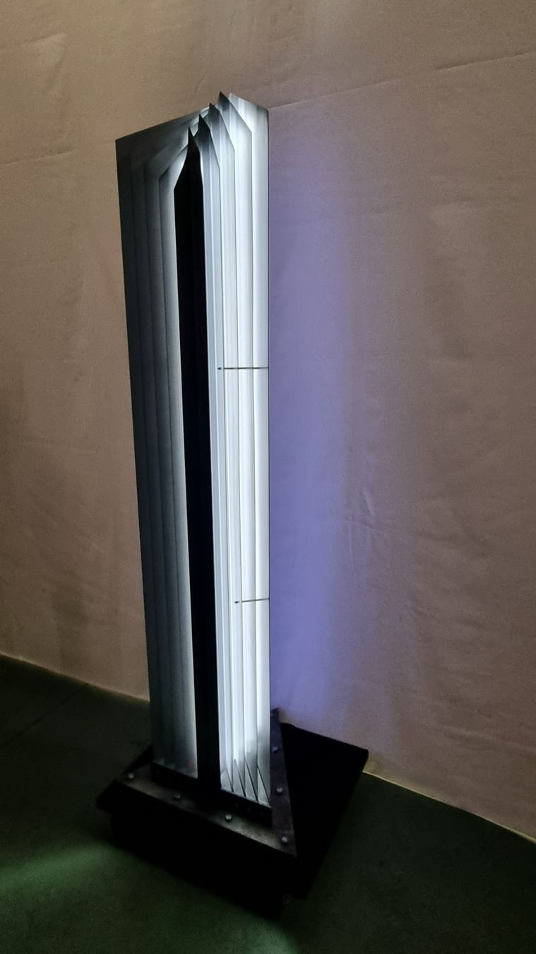 Lampen: Design_Leuchte – Neu (gemäss Beschreibung) aus Wahlen von Veani 3