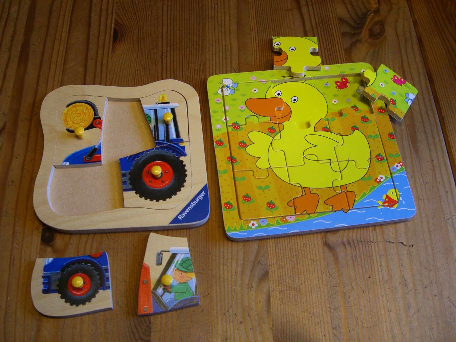 Ravensburger Puzzle: 2 Holz Puzzles f.d.ganz Kleinen, einen Traktor + ein Entchen – Nuovo (secondo la descrizione) da Winterthur venduto da Ghandi5 1