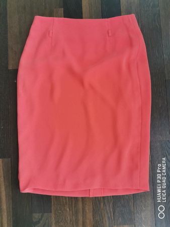 Gerry Weber Bleistift-Rock Koralle Gr 36,  Neuwertig 