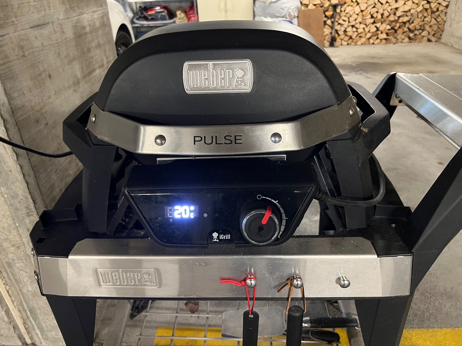 Griglie: Weber Grill Pulse 1000 mit Stand – Usato da Gretzenbach venduto da yamtom